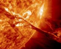 К Земле движется огромная струя плазмы, контакт состоится завтра