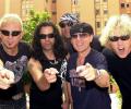  Scorpions    