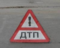 Полицейский на своем автомобиле задавил подростков на скутере