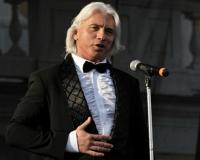 Оперному певцу Дмитрию Хворостовскому поставили диагноз «опухоль мозга»